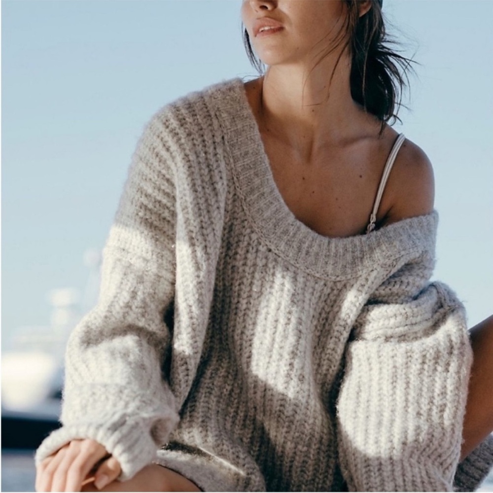 Free People Blue Bell Scoop Neck Chunky Cozy Oversized Gray Sweater L
